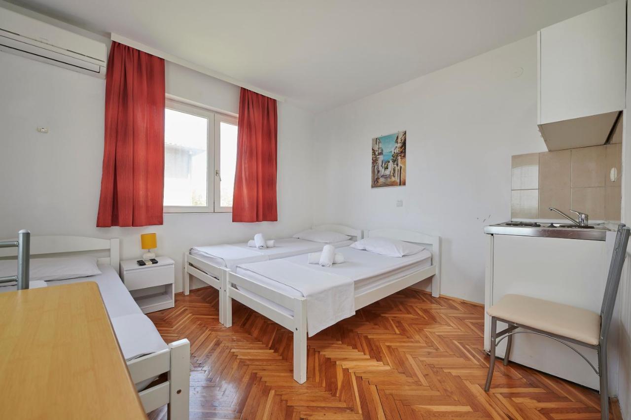 Apartments Balote Trogir Exterior foto