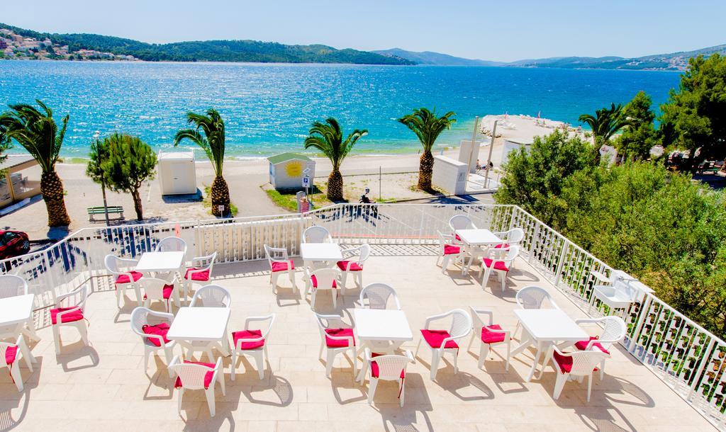 Apartments Balote Trogir Quarto foto