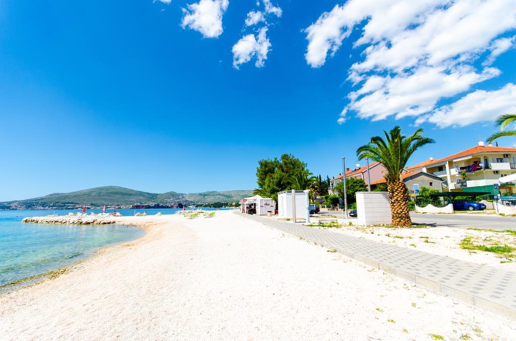 Apartments Balote Trogir Quarto foto